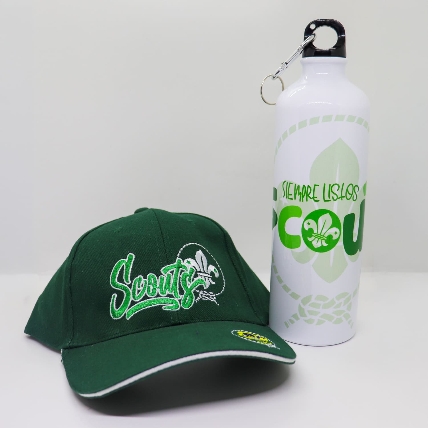 PACK GORRO Y BOTELLA SCOUTS